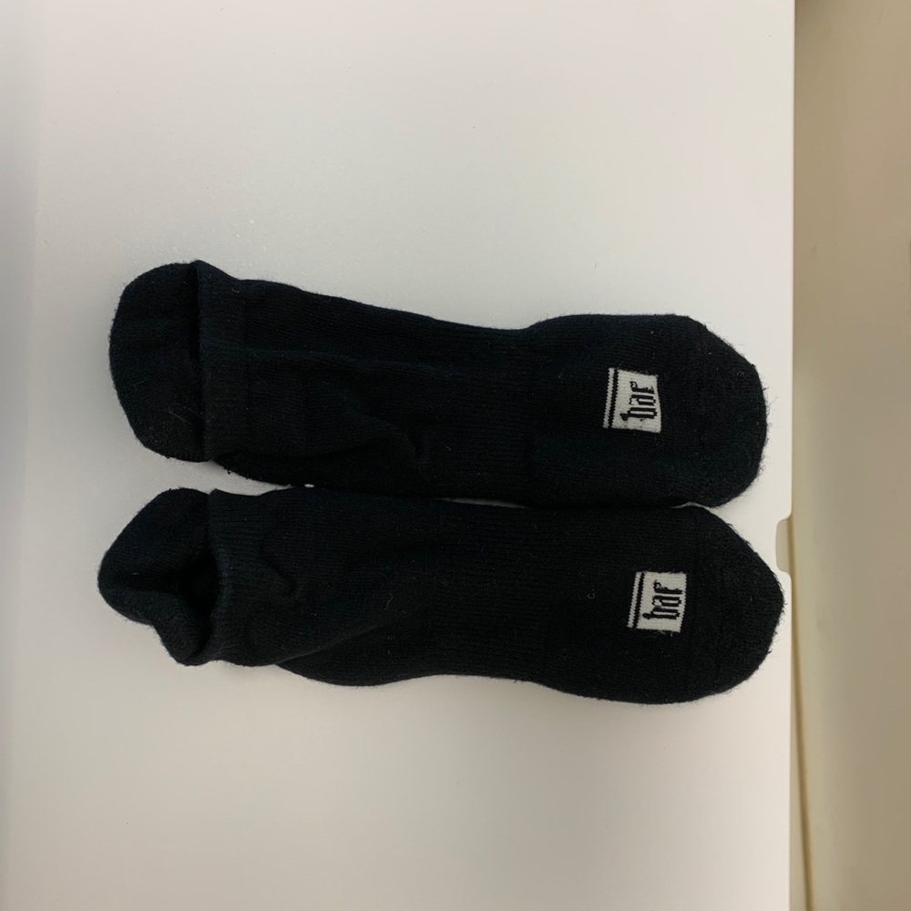 Bar Method Grip Socks - Picture 2 of 3